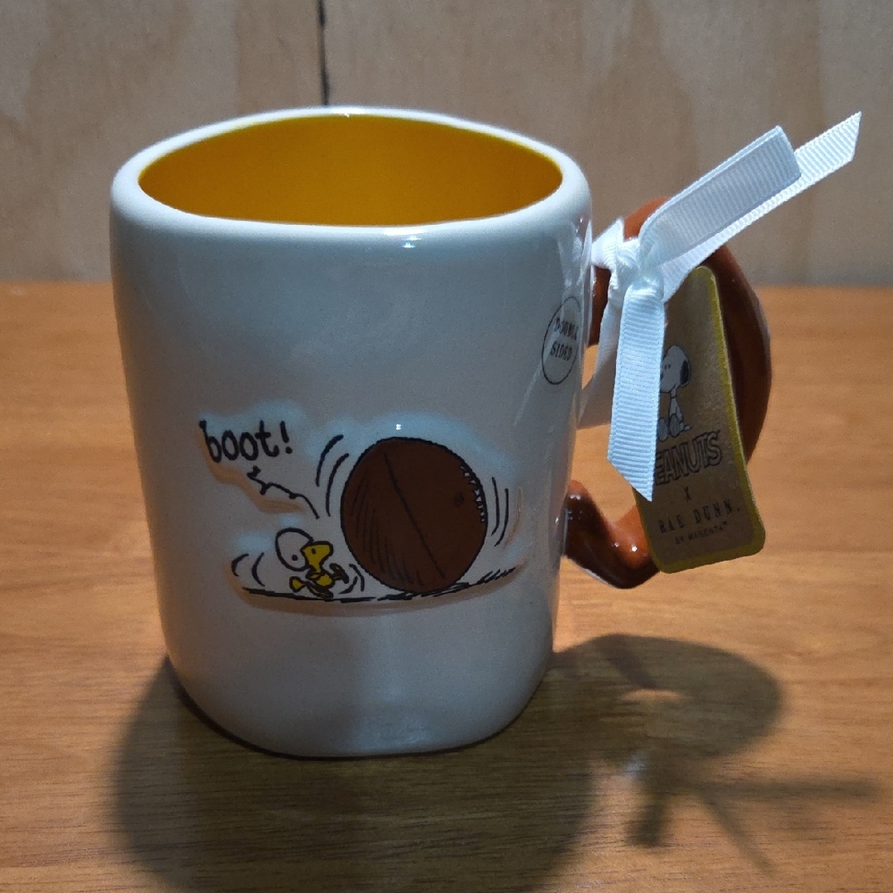 Rae Dunn Peanuts Mug‎ with Brown Handle and Yellow Interior